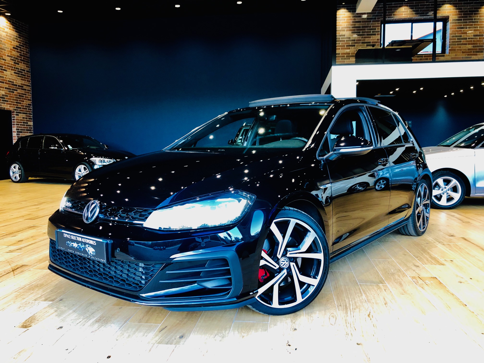 Volkswagen Golf 7 GTD 2.0 184cv Noir d'occasion a Valence (Drôme).